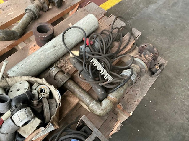 Partij diverse onderdelen - afbeelding 7 van  16