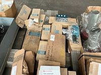 Partij diverse onderdelen - afbeelding 10 van  16