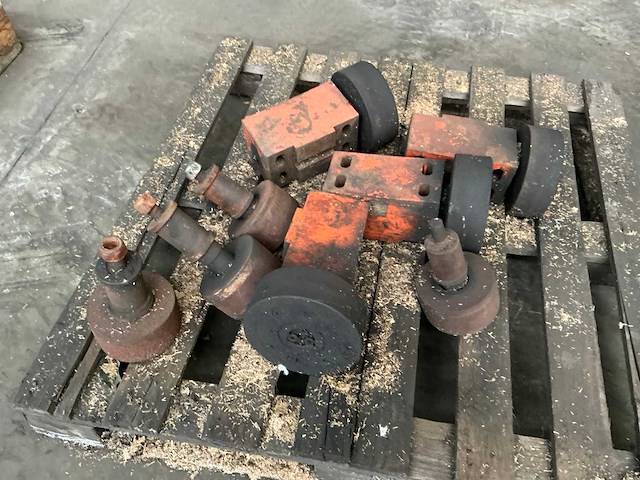 Partij diverse onderdelen - afbeelding 4 van  5