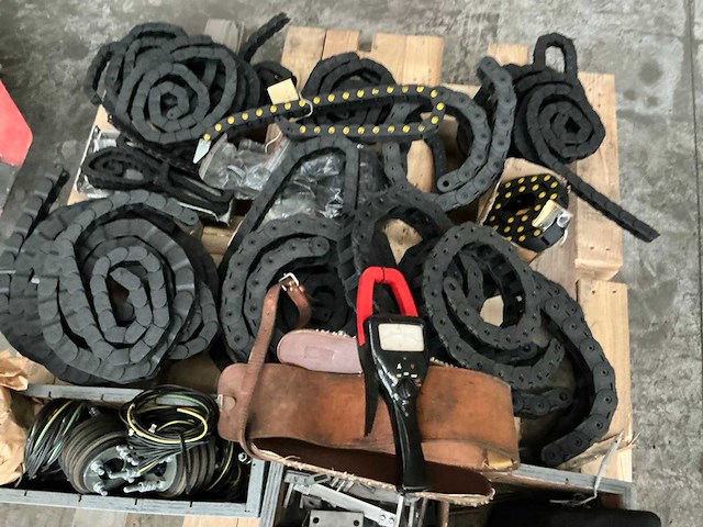 Partij diverse onderdelen - afbeelding 2 van  8