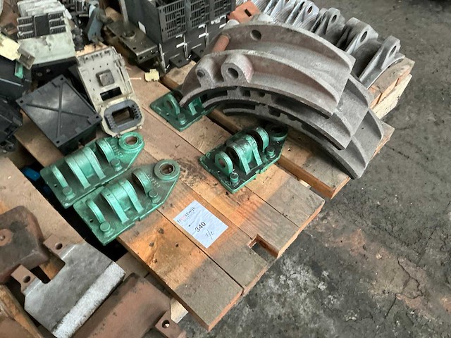 Partij diverse onderdelen - afbeelding 11 van  12