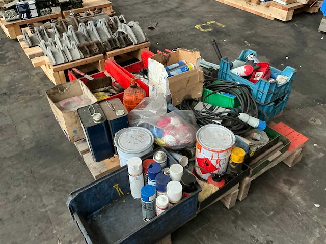 Partij diverse onderdelen - afbeelding 2 van  25