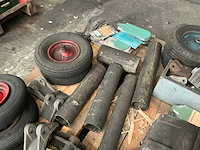 Partij diverse onderdelen - afbeelding 23 van  25