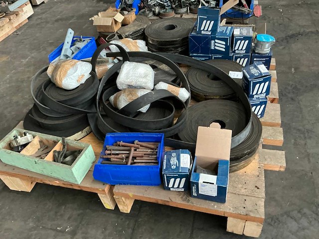 Partij diverse onderdelen - afbeelding 3 van  22