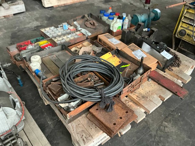 Partij diverse onderdelen - afbeelding 13 van  22