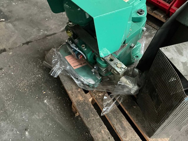 Partij diverse onderdelen - afbeelding 22 van  30