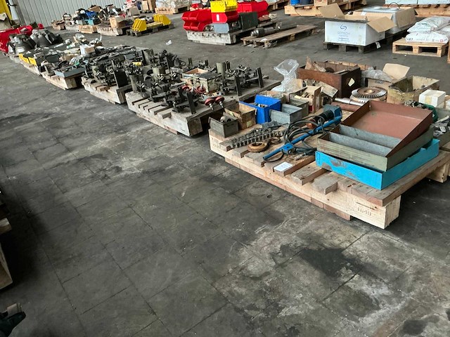 Partij diverse onderdelen - afbeelding 12 van  30