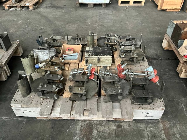 Partij diverse onderdelen - afbeelding 29 van  30