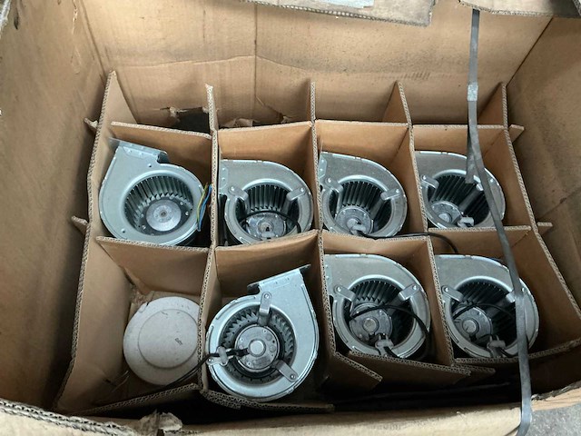 Partij diverse onderdelen - afbeelding 2 van  7