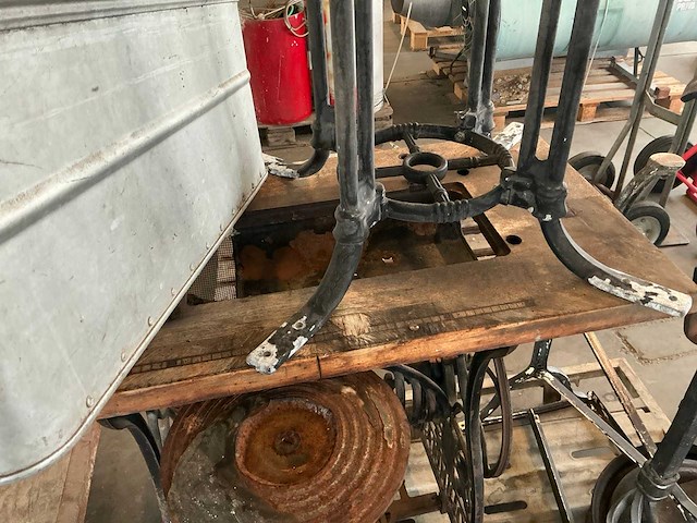 Partij diverse onderstellen - afbeelding 6 van  7