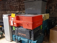 Partij diverse opberg/sorteerkoffers - afbeelding 2 van  2