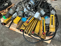 Partij diverse peerbedieningen - afbeelding 3 van  4