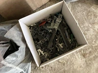 Partij diverse plaatmaterialen en onderdelen - afbeelding 13 van  14