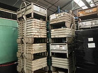 Partij diverse plaatstalen stapelbakken - afbeelding 1 van  4