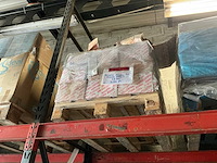Partij diverse plinten & lampen (6x pallet) - afbeelding 2 van  14