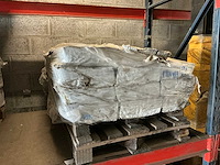 Partij diverse plinten & lampen (6x pallet) - afbeelding 6 van  14