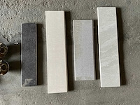 Partij diverse plinten & lampen (6x pallet) - afbeelding 9 van  14