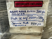 Partij diverse plinten & lampen (6x pallet) - afbeelding 11 van  14