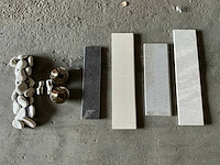 Partij diverse plinten & lampen (6x pallet)