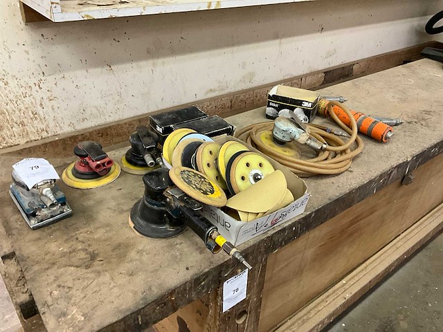 Partij diverse pneumatische gereedschappen - afbeelding 1 van  3