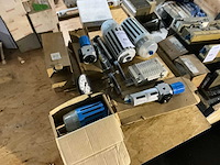 Partij diverse pneumatische onderdelen - afbeelding 1 van  7