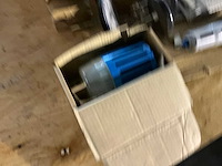 Partij diverse pneumatische onderdelen - afbeelding 2 van  7