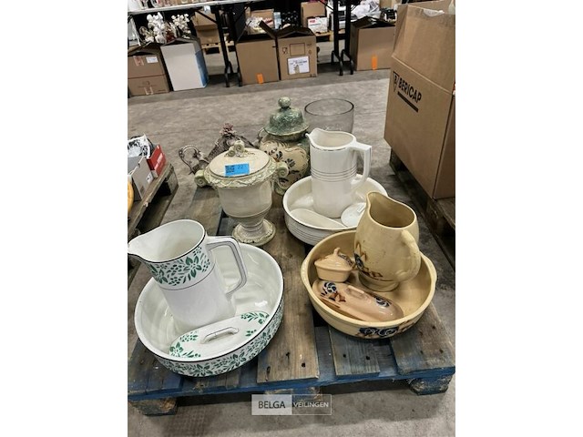 Partij diverse potten en vazen - afbeelding 2 van  7