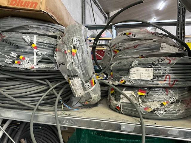 Partij diverse preflex en installatiekabels - afbeelding 2 van  25