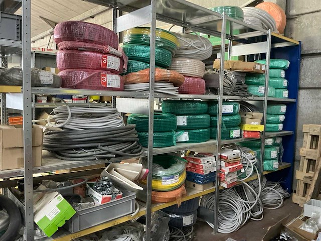 Partij diverse preflex en installatiekabels - afbeelding 13 van  25