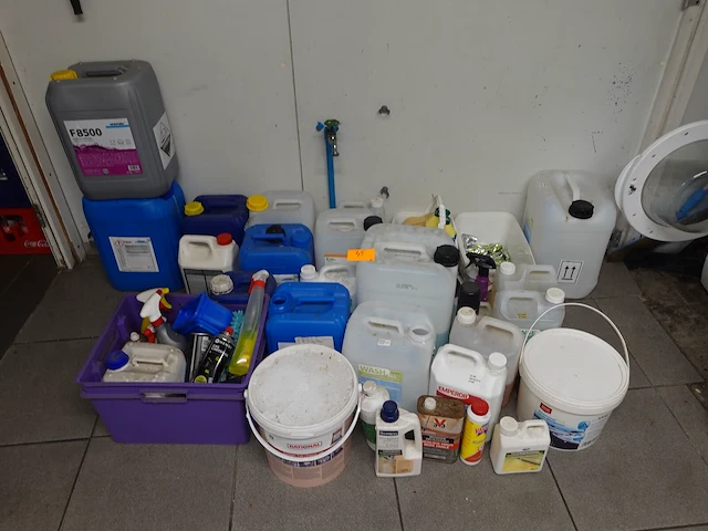 Partij diverse producten - afbeelding 1 van  10