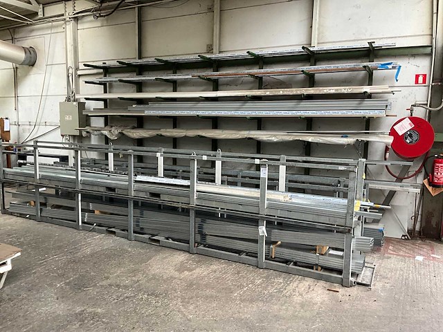 Partij diverse profielen - afbeelding 2 van  9