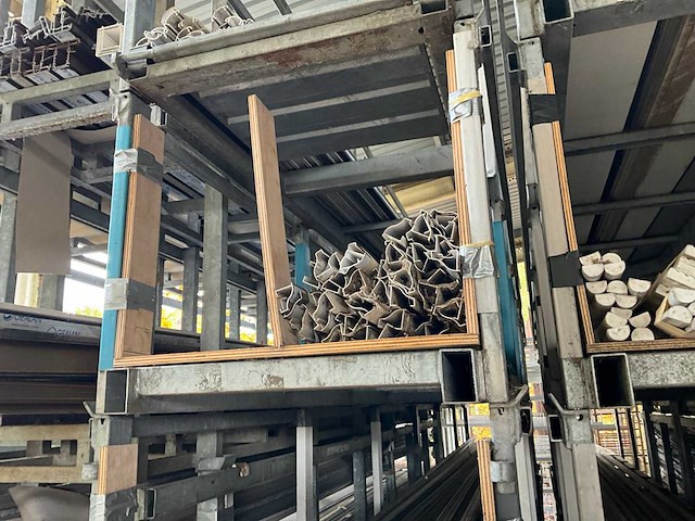 Partij diverse profielen - afbeelding 9 van  29