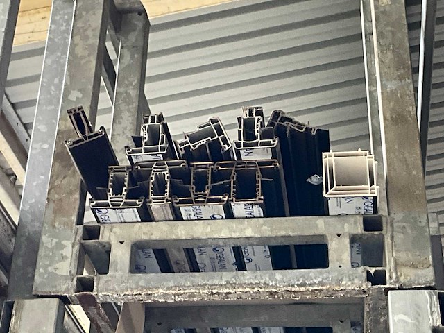 Partij diverse profielen - afbeelding 11 van  29