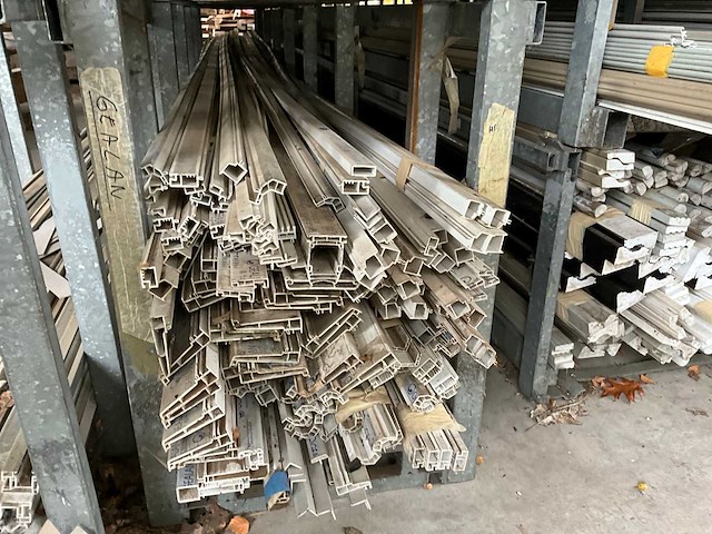 Partij diverse profielen - afbeelding 25 van  29