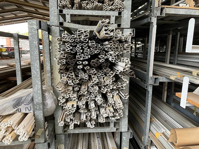 Partij diverse profielen - afbeelding 26 van  29