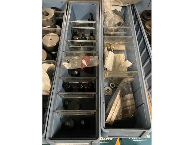 Partij diverse punching units, doppen - afbeelding 6 van  11