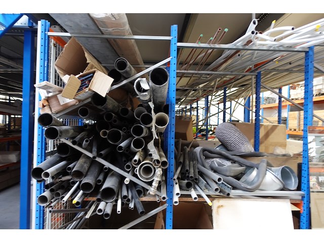 Partij diverse pvc buizen - afbeelding 1 van  9