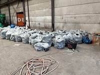 Partij diverse pvc hulpstukken - afbeelding 1 van  13