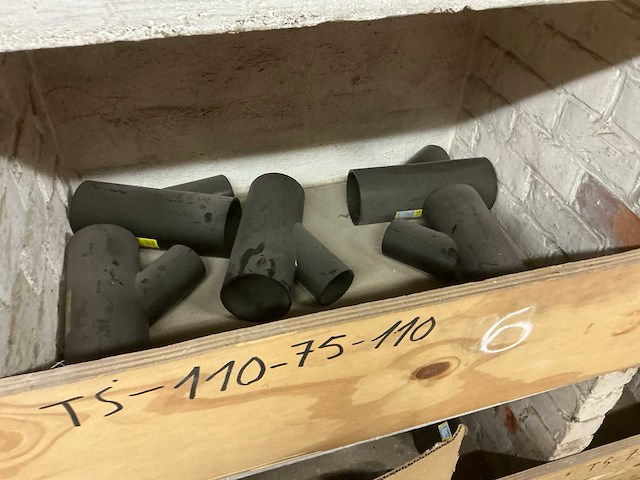 Partij diverse pvc koppelstukken - afbeelding 18 van  20