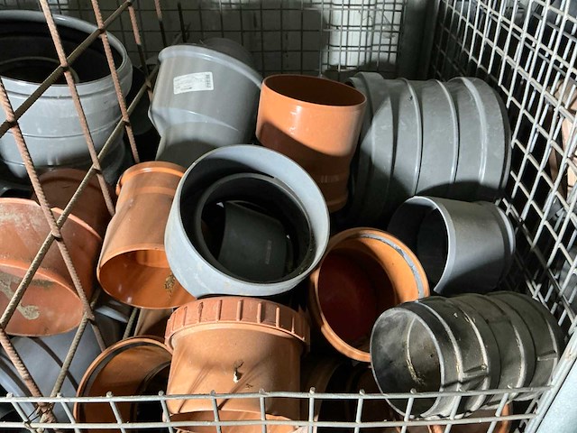 Partij diverse pvc koppelstukken - afbeelding 8 van  15