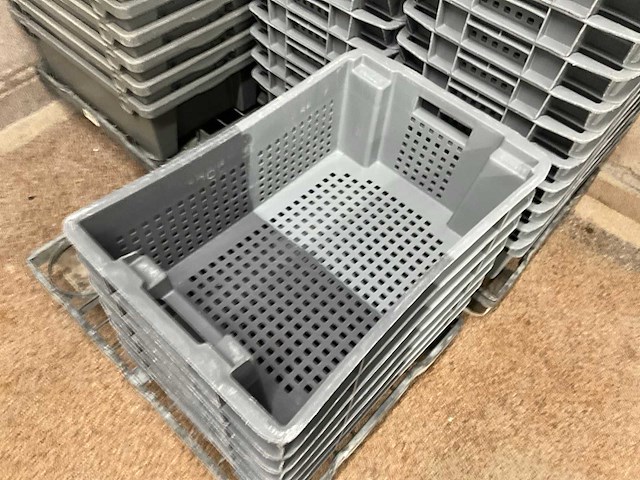 Partij diverse pvc stapelbakken (100x) - afbeelding 6 van  12