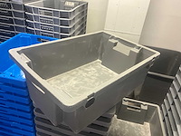 Partij diverse pvc stapelbakken (40x) - afbeelding 4 van  6