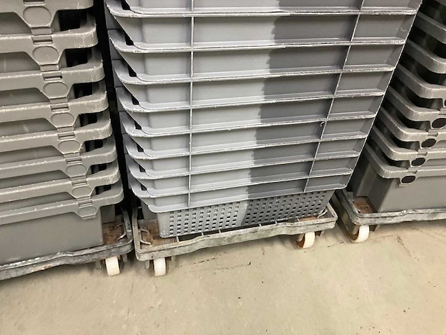 Partij diverse pvc stapelbakken (52x) - afbeelding 5 van  5