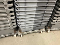 Partij diverse pvc stapelbakken (52x) - afbeelding 5 van  5