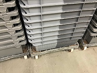 Partij diverse pvc stapelbakken (56x) - afbeelding 4 van  7