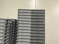 Partij diverse pvc stapelbakken (56x) - afbeelding 7 van  7