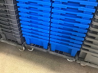 Partij diverse pvc stapelbakken (70x) - afbeelding 6 van  6