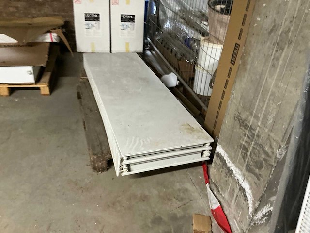 Partij diverse radiatoren - afbeelding 5 van  5