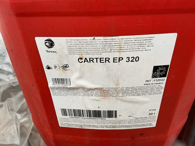 Partij diverse restanten smeermiddelen - afbeelding 2 van  7