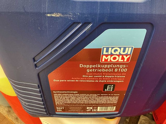 Partij diverse restanten smeermiddelen - afbeelding 4 van  7